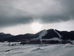 -丝绸之路山地度假区滑雪场