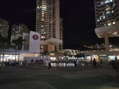 -东荟城名店仓