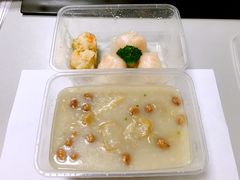 -新大咀港式茶餐厅(宝山万达店)