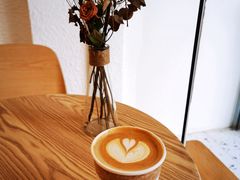 -Cafe on warm(丹霞店)