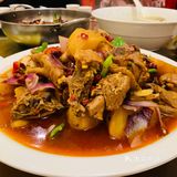 猪耳朵，牛头肉，凉粉，都不错，西湖牛肉羹，肚丝汤