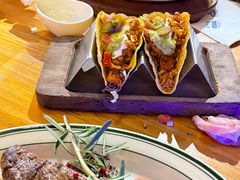 -Famous肥猫墨西哥音乐餐吧(五棵松华熙LIVE店)