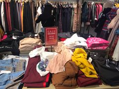 -URBAN REVIVO(北京斯普瑞斯奥特莱斯店)
