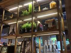 面包甜点陈列柜-巴黎贝甜(银城东苑店)