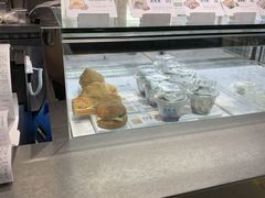面包甜点陈列柜-喜茶(深圳东门1234店)