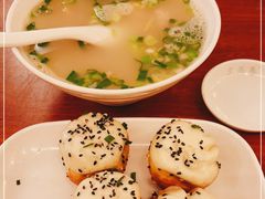 -三两春肚肺汤(崂山路店)