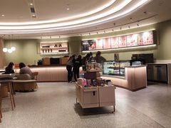 -星巴克臻选(上海陆家嘴中心店)