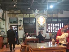 大堂-地婆美食(洞庭东岸店)