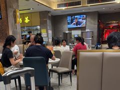 -香港新发烧腊茶餐厅(水围店)