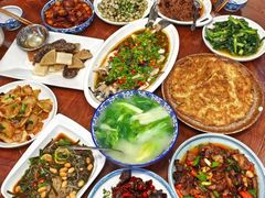 -三锅莊·牦牛肉火锅·香格里拉特色藏餐宴请餐厅(菱角塘路店)