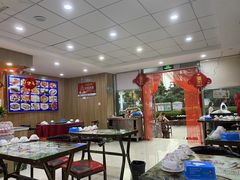 大堂-名超海鲜烧烤大排档
