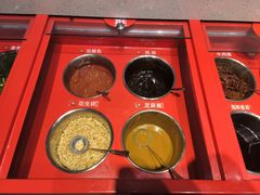 -欠火锅·水牛毛肚·团建聚餐·生日宴(何山路店)