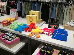 -唯品会(北京国瑞城店)
