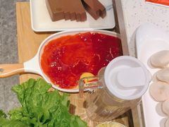 -三人行骨头王火锅(长寿店)