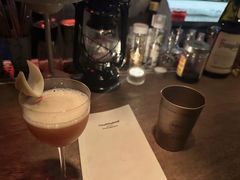 -FOUR PLAY BAR