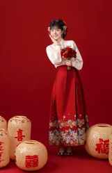-麦田·婚纱摄影(天河新天地店)