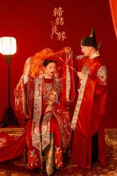 -蒙太奇婚纱摄影(万达店)
