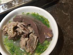 -佬土鹅肠火锅(解放路店)