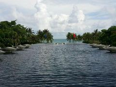 -亚龙湾喜来登·美景台大堂吧