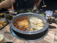 -销魂美蛙鱼头火锅(上海首店)