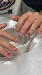 -Fanni美甲美睫皮肤管理