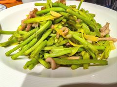 -渔港甄宴·海鲜·地标烟台菜(金沙滩店)