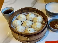 -馋三尺蟹粉小笼(人民广场店)
