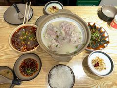 -叁煨蹄花·下饭盐帮菜(人民广场店)