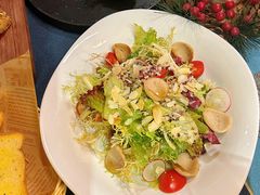 -又见马甲M8融合西餐厅(体育中心店)