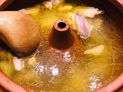 汽锅鸡-老滇山寨•云南特色菜•地方菜•民族风情歌舞表演(金碧店)