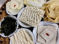 -有拈头成都市井火锅(南中环店)