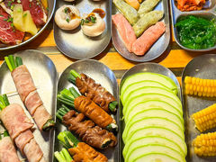 -叽叽扎扎烤肉场(生态城万达店)
