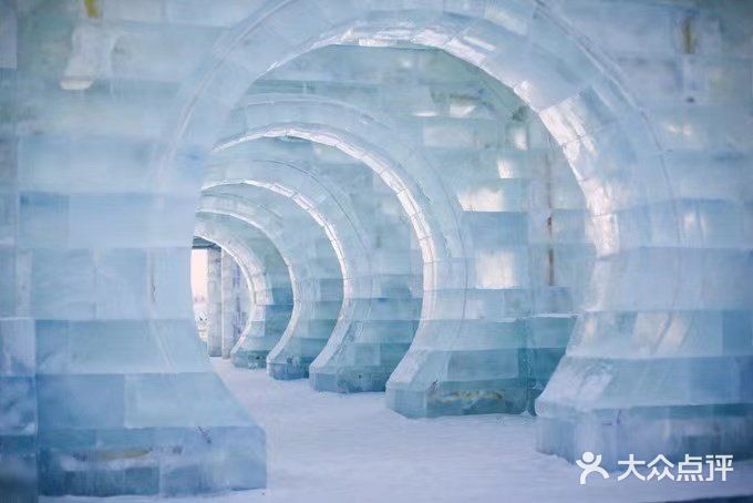 冬季玩雪好去处-呼兰河口欢乐雪世界