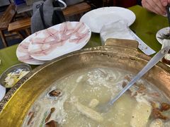 -颜氏双江清水鱼一养身火锅(磁器口店)