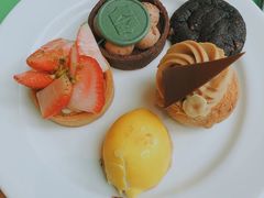 -两咖啡自助餐厅(静安香格里拉酒店)