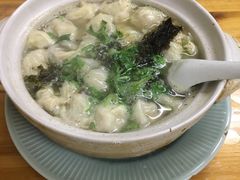 -小许三鲜砂锅馄饨店(家多乐烟酒店)