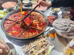 -铜元老码头鳝鱼火锅