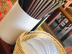 -笑来喜馄饨小笼工坊店(湖滨街店)