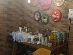 -玩坞轰趴馆·户外团建聚会主题生日派对馆(世豪广场店)
