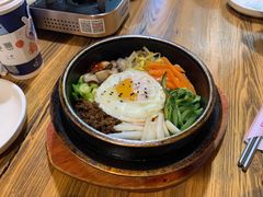 -百年石锅饭·朝鲜族传统民餐