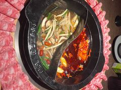 -九牧鱻·渝老鬼重庆火锅(人民路店)