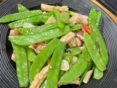 荷兰豆炒鲜鱿-唔止卤嘢·潮州府城菜(鹭江店)