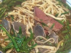 -镇南锅盖面馆(解放路店)