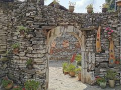 -高荡千年布依古寨旅游景区