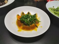 -忆江南·临江鱼馆