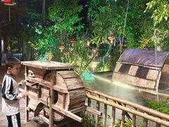 -花溪雨·森林餐厅(石基店)