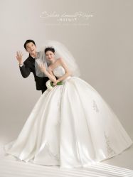 -雅云婚纱摄影工作室旗舰店