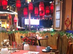 -老滇山寨•云南特色菜•地方菜•民族风情歌舞表演(金碧店)