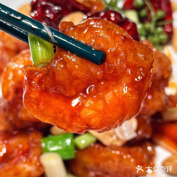 在广州‼️也能吃上地道的北京烤鸭[得意]