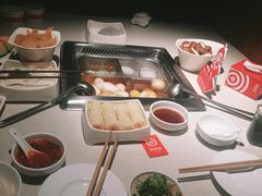 -海底捞火锅鲜切牛肉主题店(长寿路店)